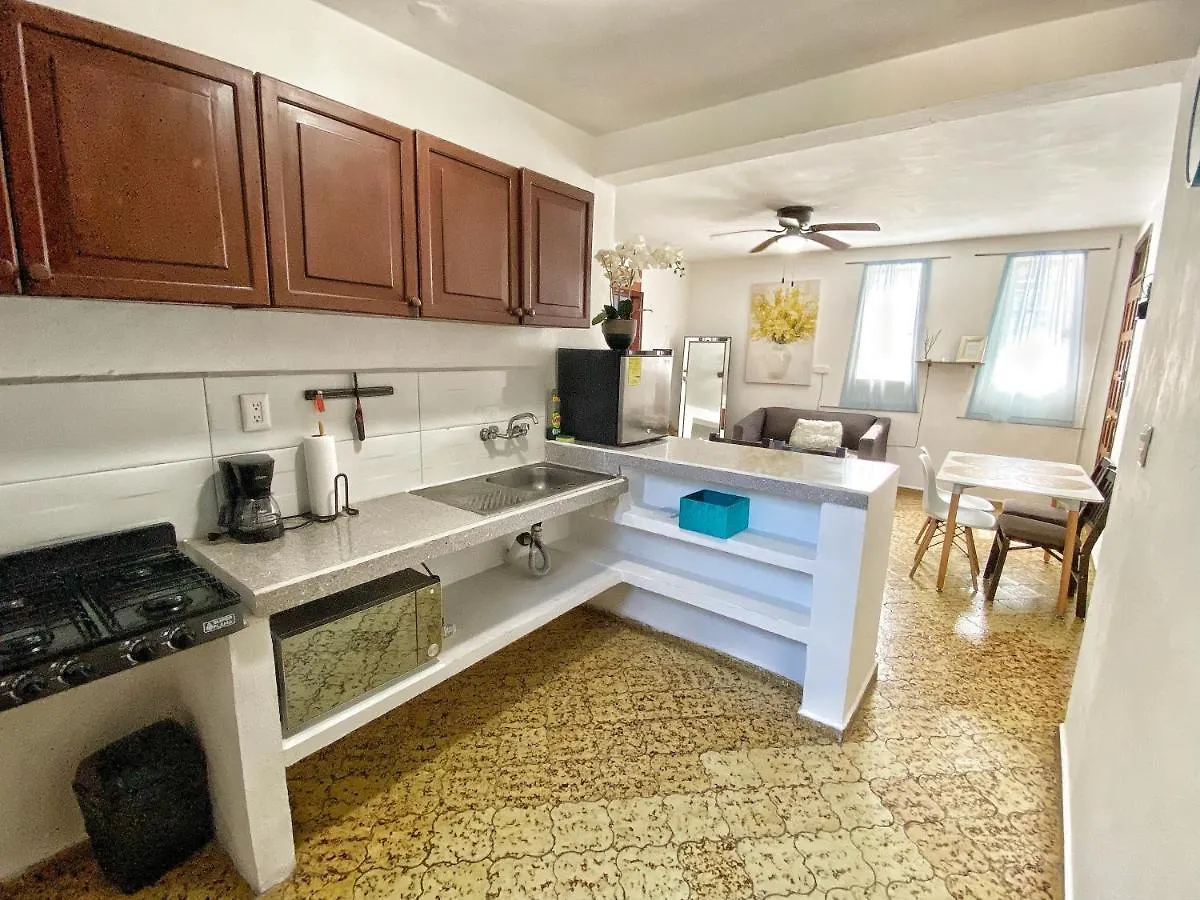 Well Located! Cozy Conoco Apartment Cancun Mexico